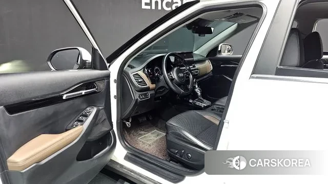 Kia Seltos id 3702487 из Кореи 20