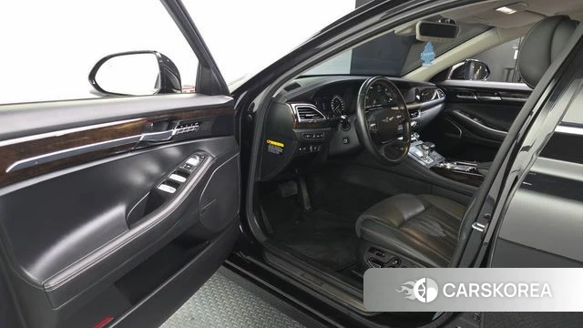 Genesis G90 id 4471385 из Кореи 20