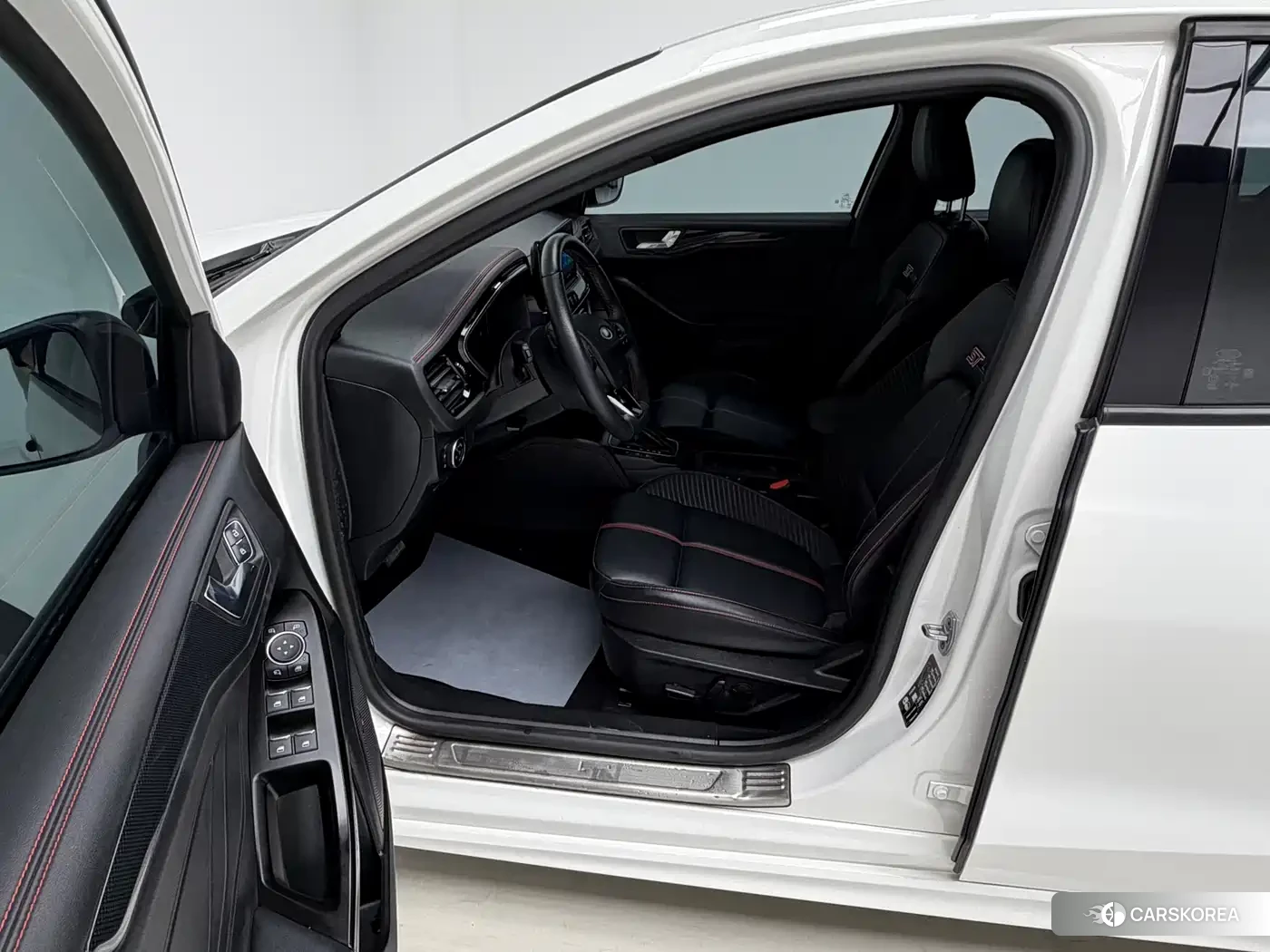 Ford Fox id 4659856 из Китая 18