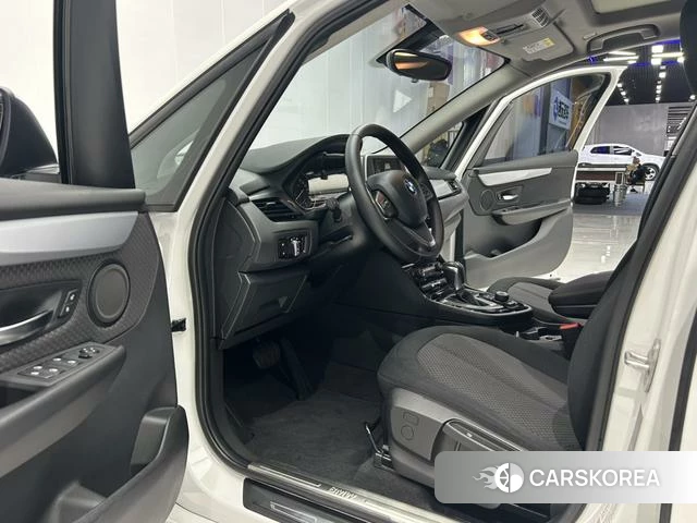 BMW 2 series station wagon id 3890461 из Китая 17