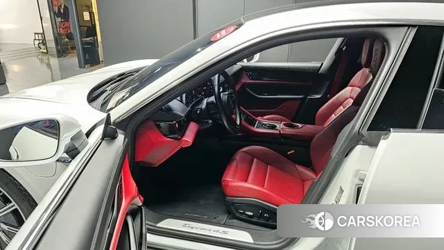 Porsche Taycan id 3525140 из Кореи 20