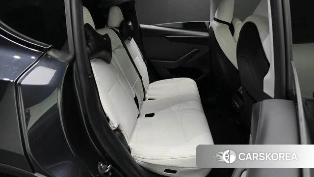 Tesla Model Y id 4847369 из Кореи 31