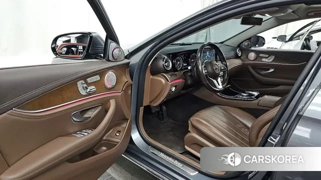 Mercedes-Benz E-Class W213 id 3578332 из Кореи 20