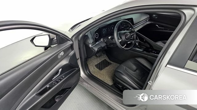 Hyundai Avante (CN7) id 4389641 из Кореи 31