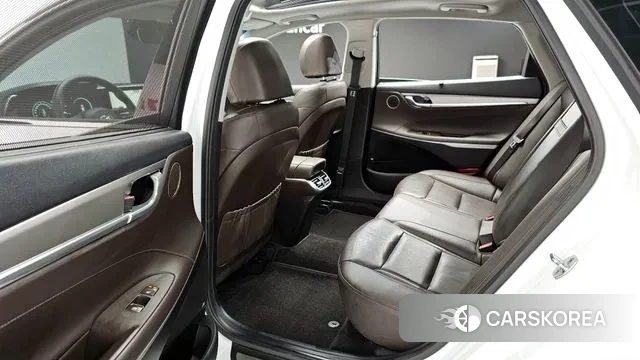 Hyundai The New Grandeur IG Hybrid id 3597830 из Кореи 20