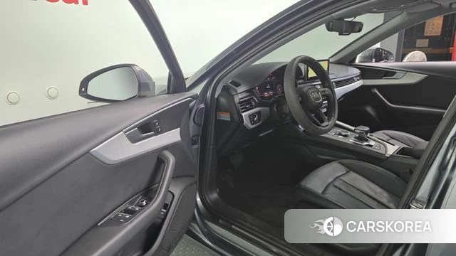 Audi A4 (B9) id 4305014 из Кореи 28