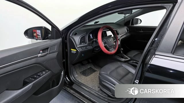 Hyundai Avante AD id 4251368 из Кореи 32