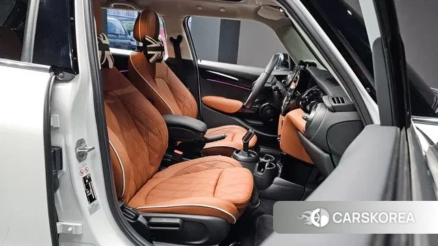 Mini Cooper S id 2939332 из Кореи 20