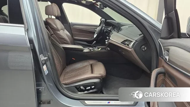 BMW 5 Series (G30) id 3455319 из Кореи 20