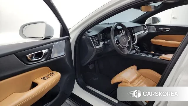 Volvo V60 Cross-Country 2nd Generation id 3525969 из Кореи 20