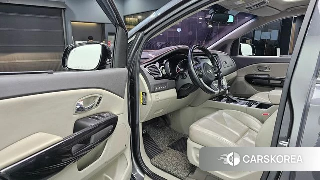 Kia All New Carnival id 4180703 из Кореи 20