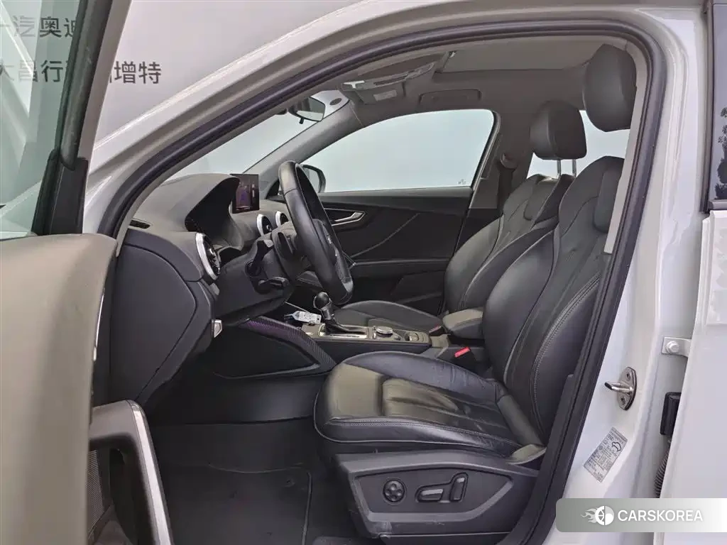 Audi Q2L id 4599724 из Китая 17