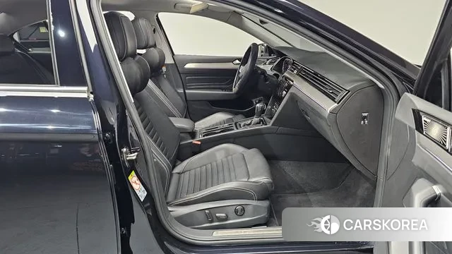 Volkswagen Passat GT (B8) id 3721683 из Кореи 20