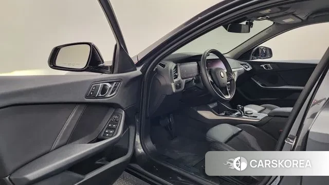 BMW 1 Series (F40) id 3753811 из Кореи 20