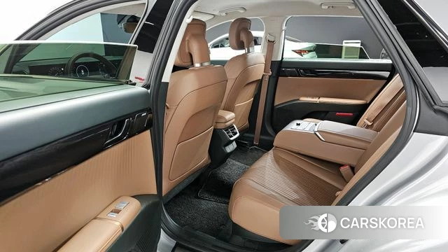 Hyundai Grandeur (GN7) id 3841939 из Кореи 20