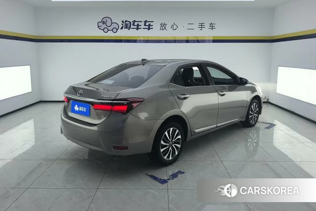 Toyota Corolla id 4212415 из Китая 17