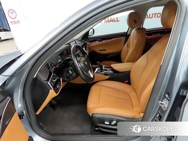 BMW 5 Series (G30) id 3509820 из Кореи 20