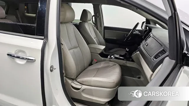 Kia All New Carnival id 3465145 из Кореи 20