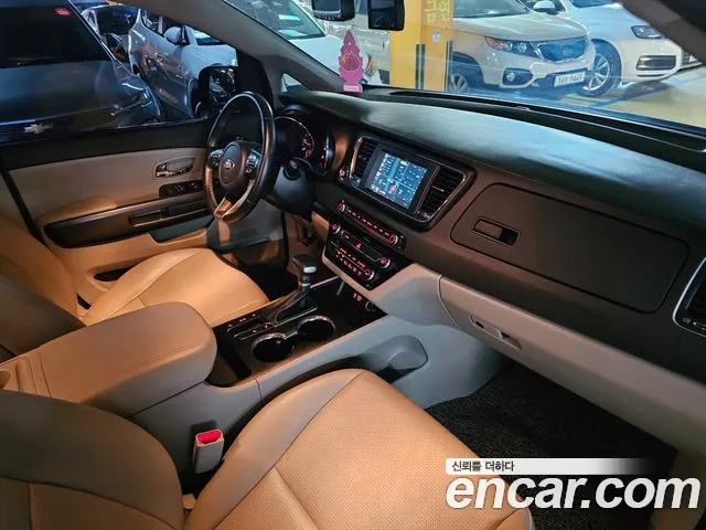 Kia The New Carnival id 2683468 из Кореи 20