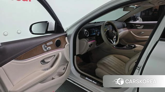 Mercedes-Benz E-Class W213 id 4604984 из Кореи 20