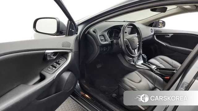 Volvo V40 id 3687644 из Кореи 20