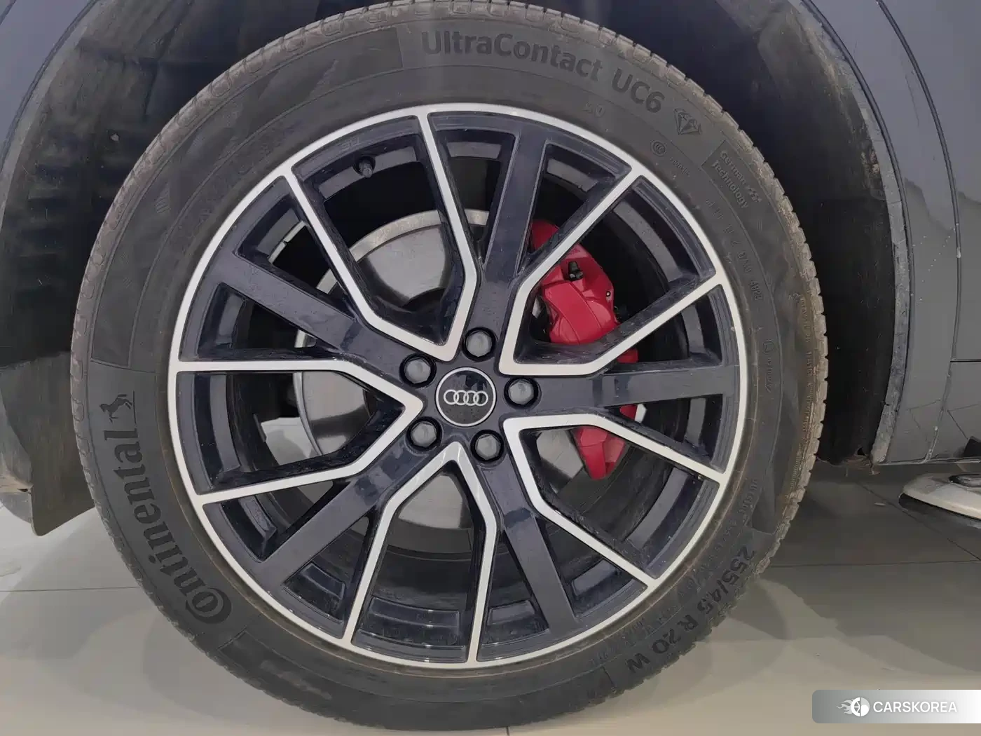 Audi Q5L id 4589308 из Китая 20
