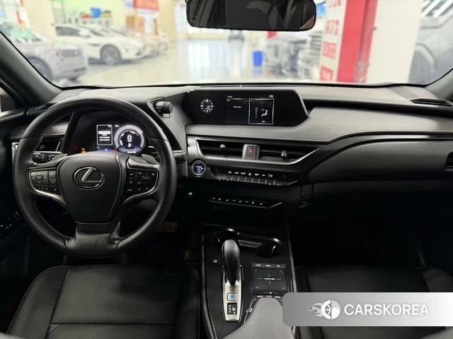 Lexus UX EV id 4297725 из Китая 20
