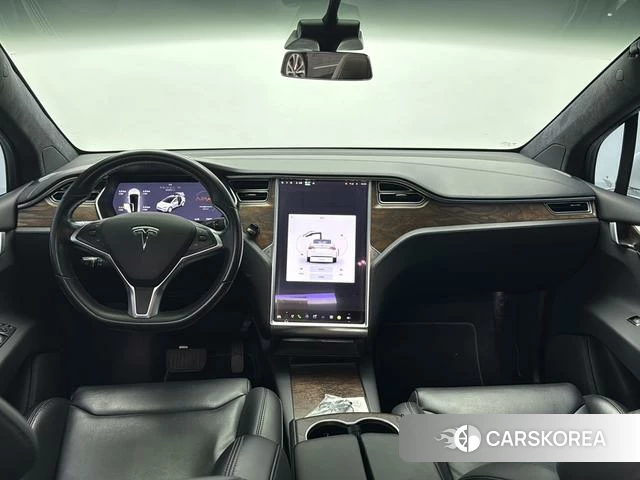 Tesla Model X id 4219594 из Китая 20