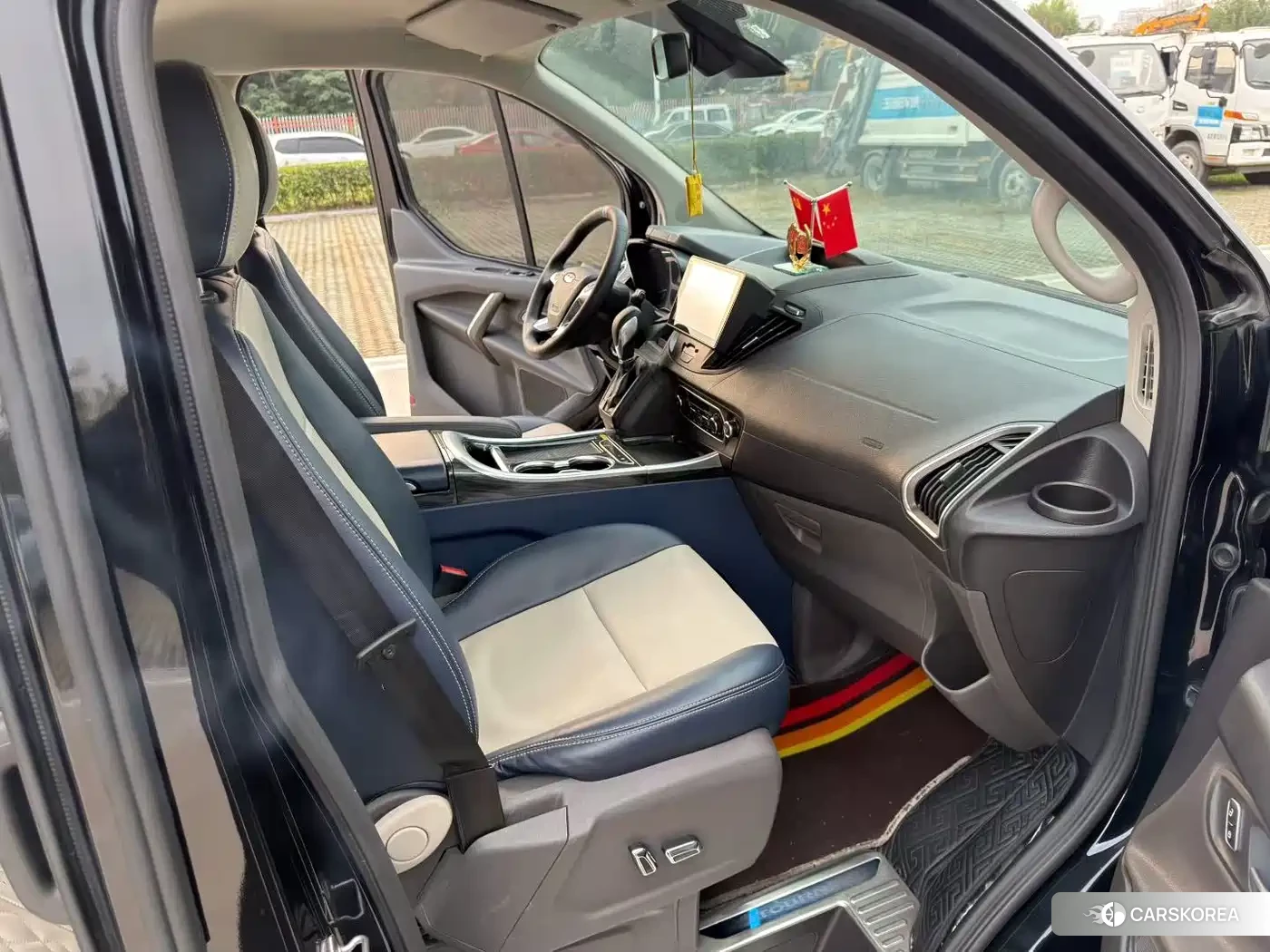 Ford Tourneo id 4589370 из Китая 18