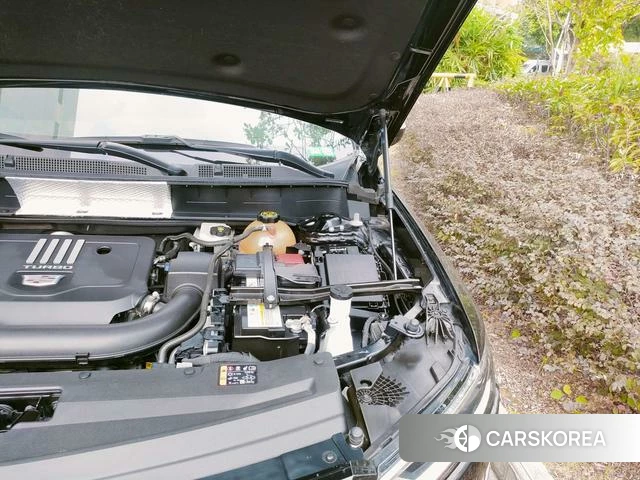 Cadillac XT6 id 3857941 из Китая 41