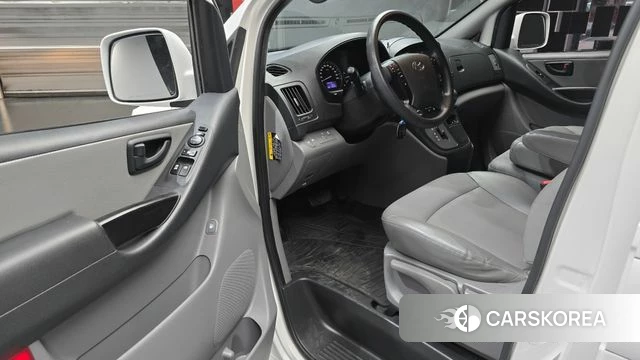 Hyundai The New Grand Starex id 4232074 из Кореи 32