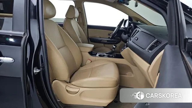 Kia The New Carnival id 3155989 из Кореи 20