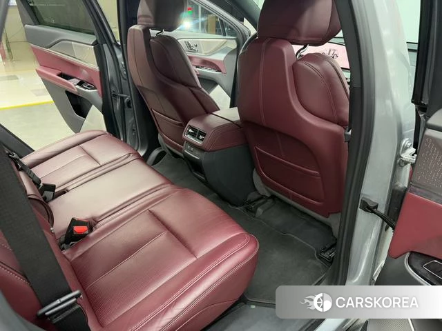 Cadillac XT5 id 3856212 из Китая 17