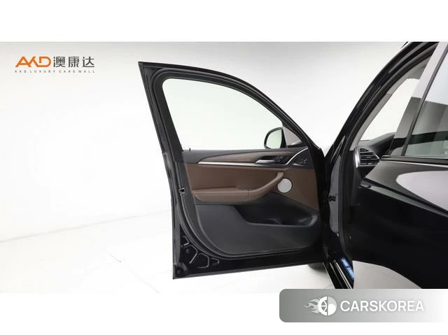 BMW X3 id 4297658 из Китая 10