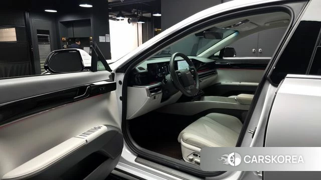 Hyundai Grandeur Hybrid (GN7) id 4941912 из Кореи 20