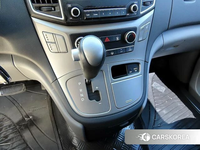 Hyundai The New Grand Starex id 4694013 из Кореи 17