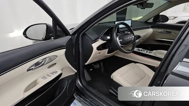 Genesis GV70 id 3606775 из Кореи 20