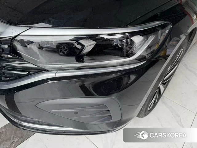 Volkswagen Passat id 4277809 из Китая 10