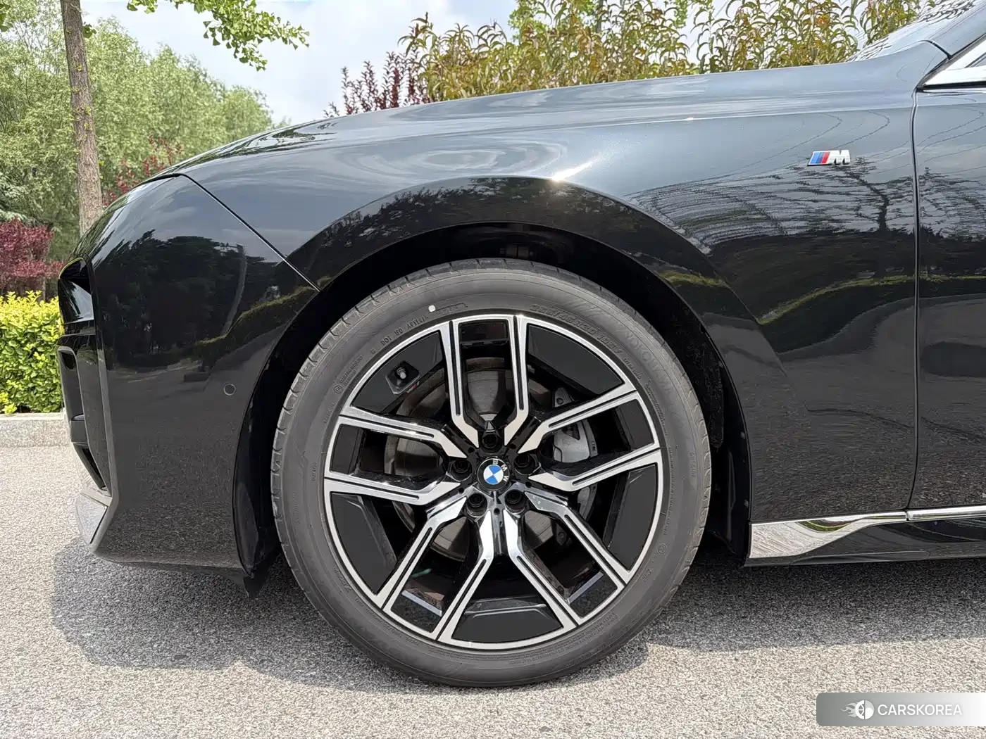 BMW 7 series id 4553744 из Китая 10