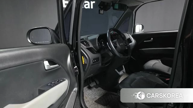 Kia The New Kia Ray EV id 3805707 из Кореи 20