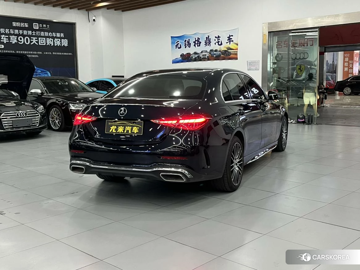 Mercedes-Benz Class C id 4455240 из Китая 18