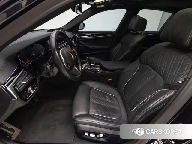 BMW 5 Series (G30) id 3777202 из Кореи 20