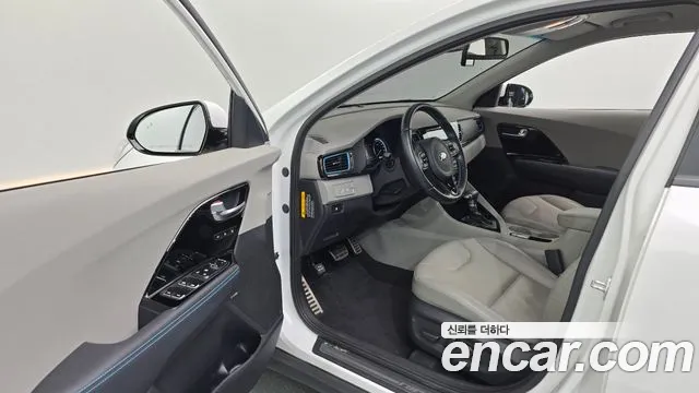 Kia Niro id 2700842 из Кореи 20