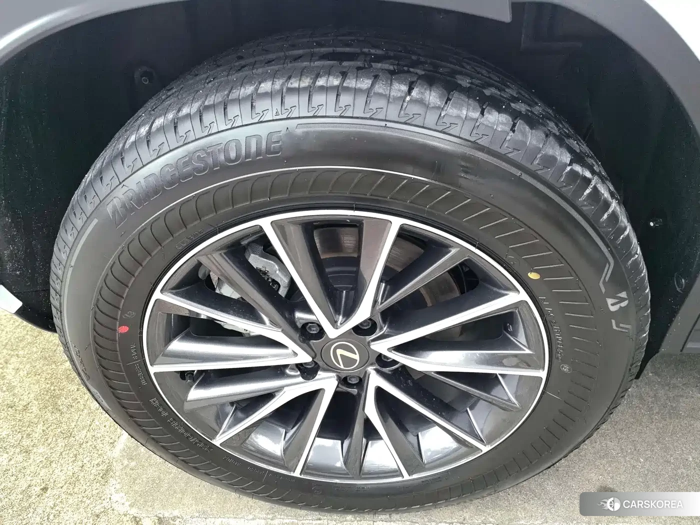 Lexus NX id 4644591 из Китая 24