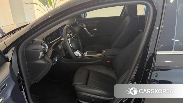 Mercedes-Benz A-Class W177 id 3909408 из Кореи 16