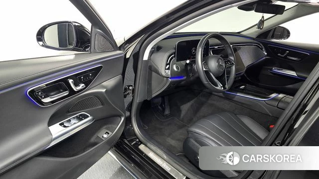 Mercedes-Benz E-Class W214 id 4649909 из Кореи 31