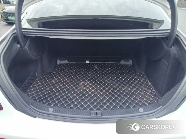 Mercedes-Benz E-class id 4215563 из Китая 10