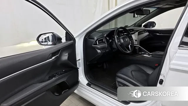 Toyota Camry (XV70) id 3593262 из Кореи 20