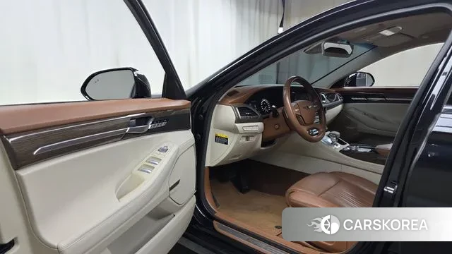 Genesis G90 id 3778506 из Кореи 20