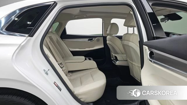 Hyundai The New Grandeur IG id 4631485 из Кореи 33